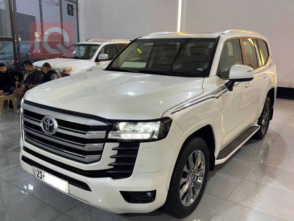 تويوتا لاندكروزر